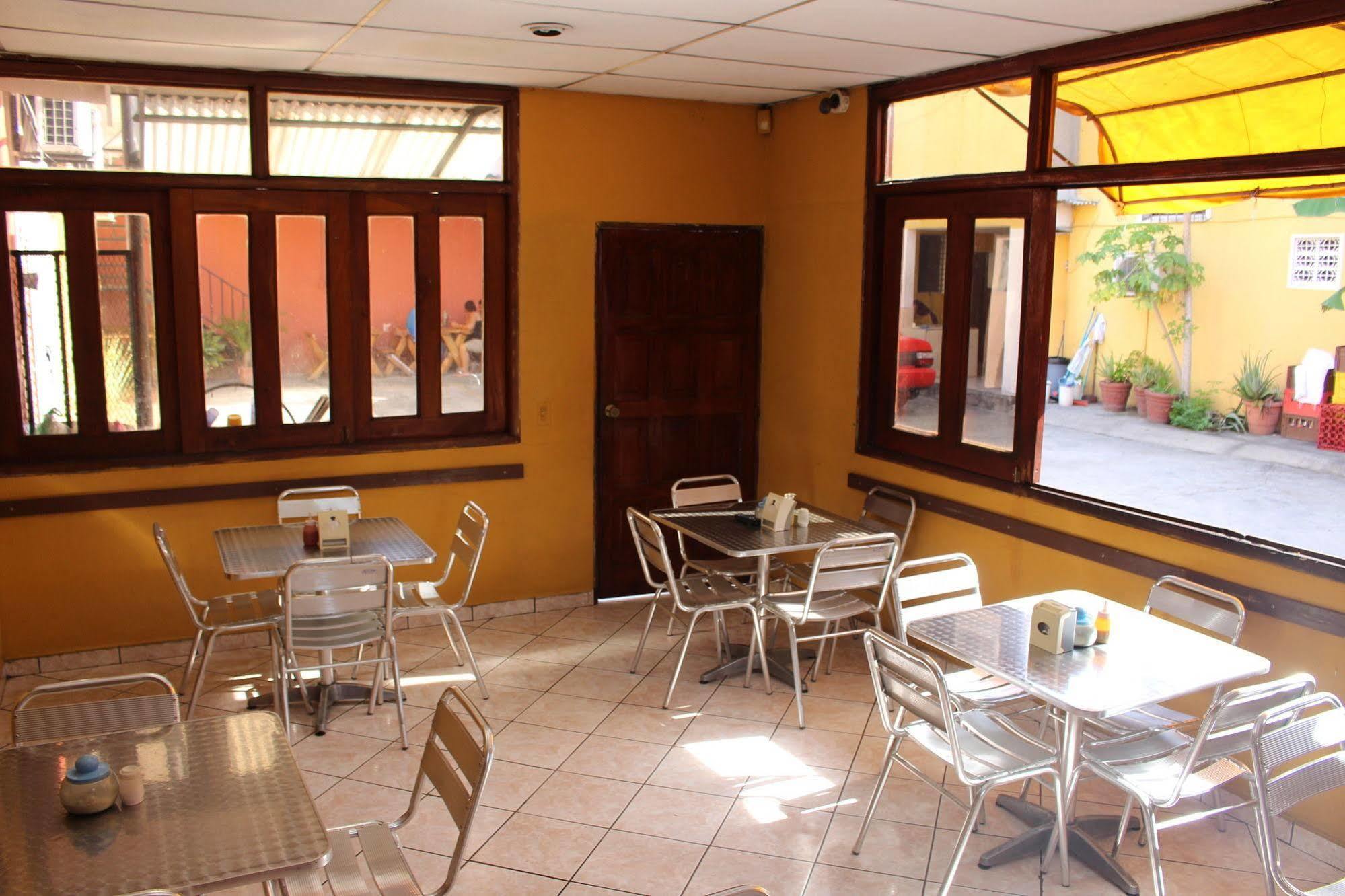 Hotel Pasadena II San Salvador Luaran gambar